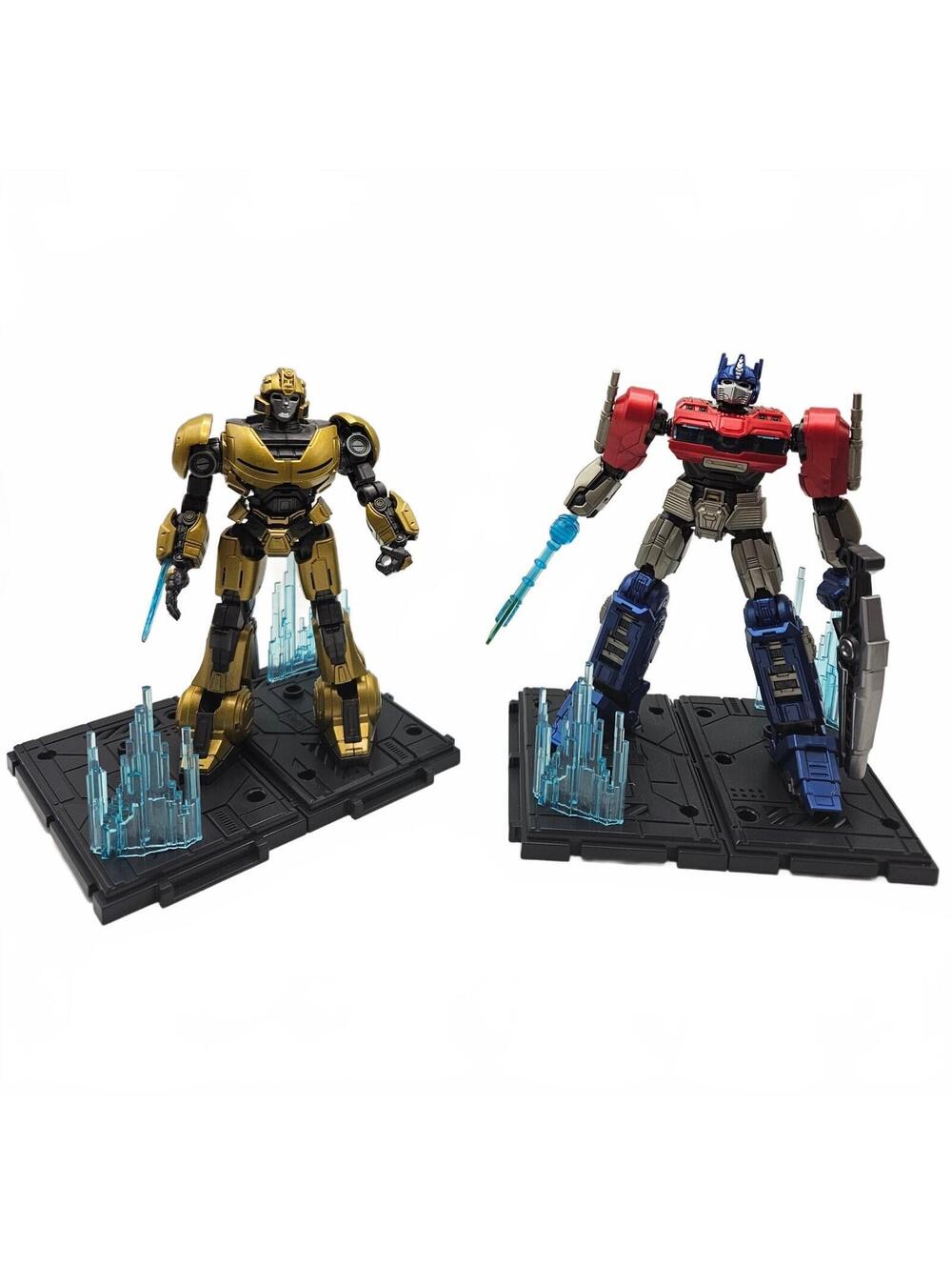 Transformers ONE Bumblebee and Optimus Prime